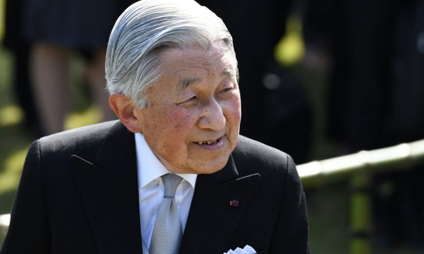 “Anemia Cerebral”: Doença Misteriosa Obriga Imperador Japonês a Repouso Absoluto